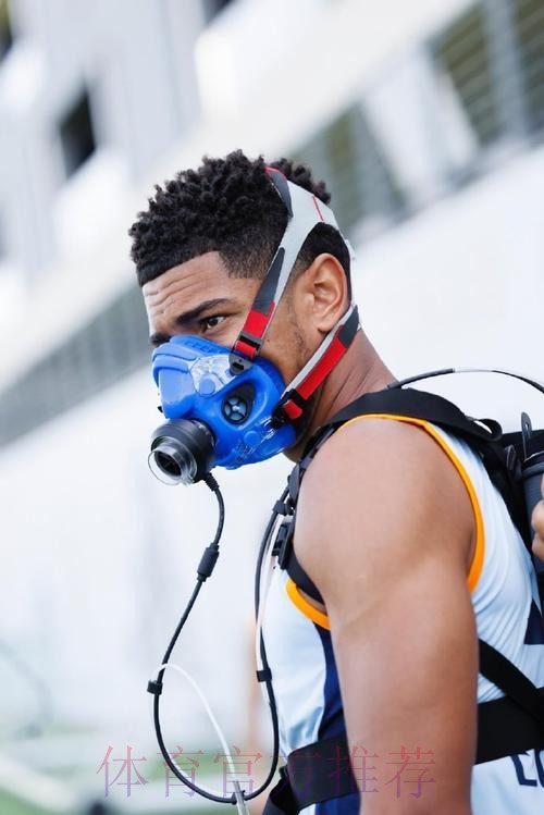 皇马官方:贝林厄姆肌肉受伤 媒体预计缺阵1个月 皇马官方:贝林厄姆肌肉受伤 媒体预计缺阵1个月